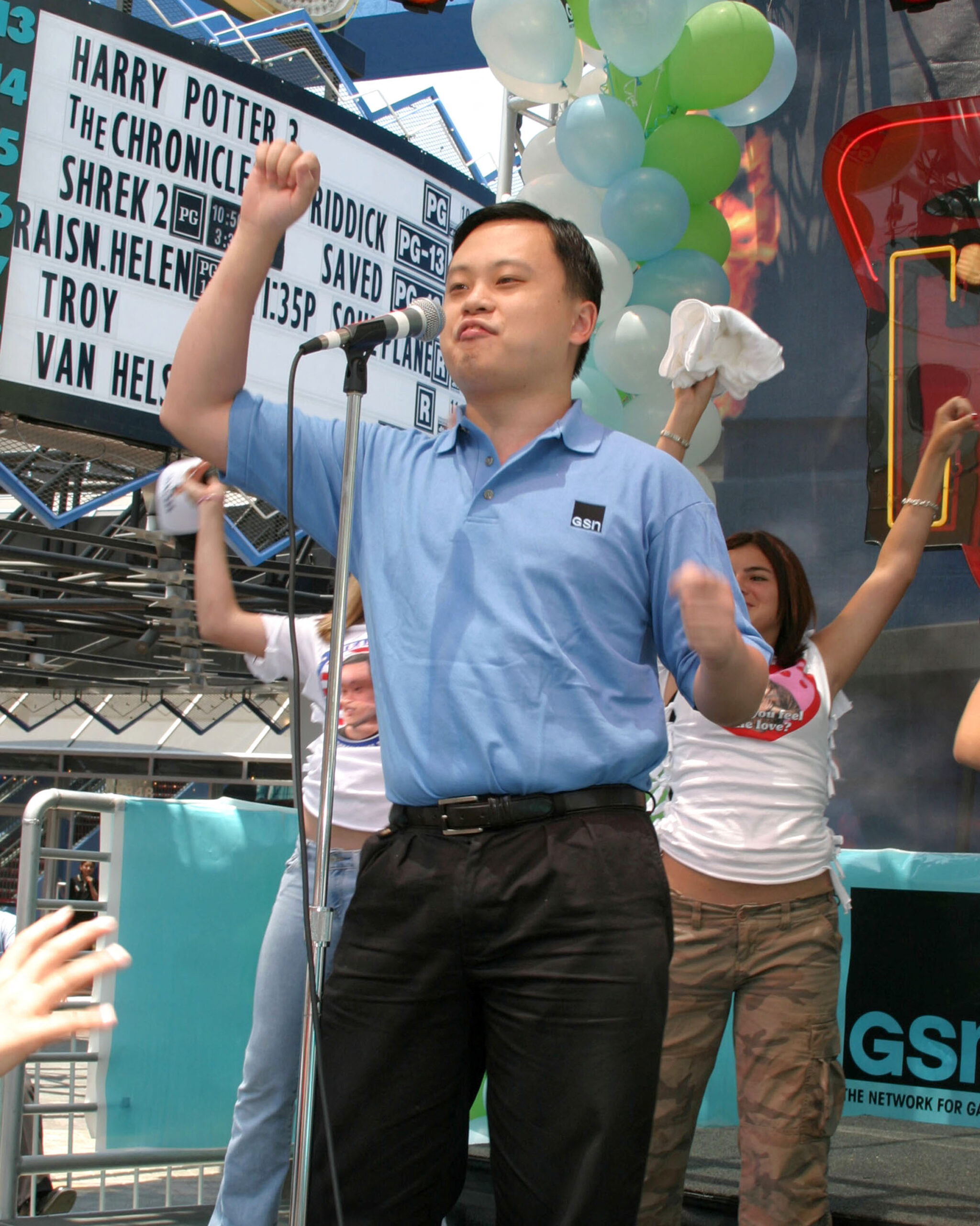 'American Idol' Sensation William Hung Reveals Gambling Addiction