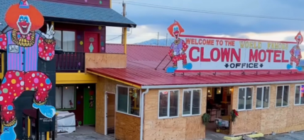 Clown Motel