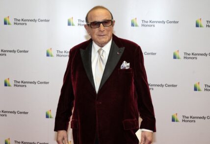 Clive Davis attends the 46th Annual Kennedy Center Honors Formal Artist's Dinner Arrivals