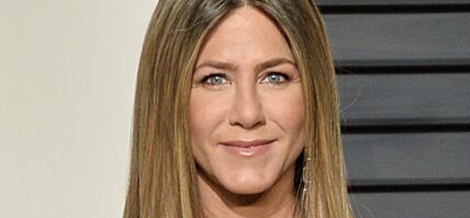 Jennifer Aniston close up