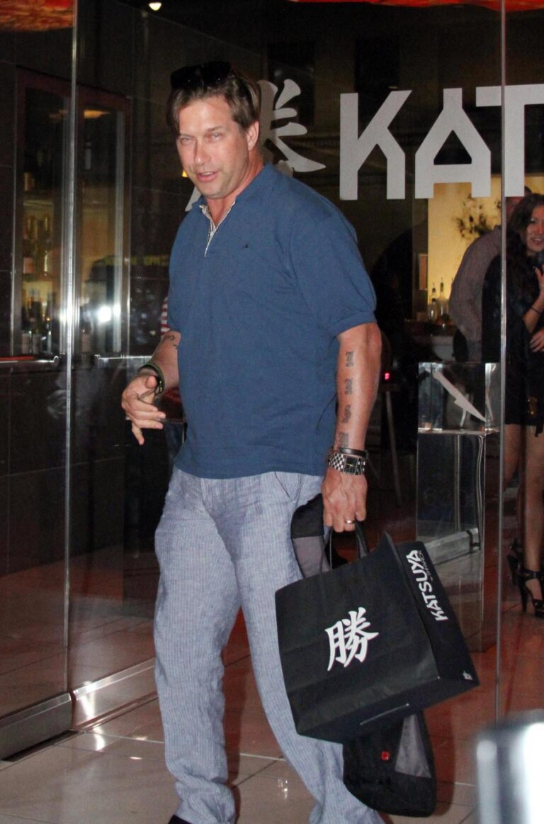 STEPHEN BALDWIN DEIXANDO KATSUYA