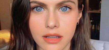 Alexandra Daddario close up