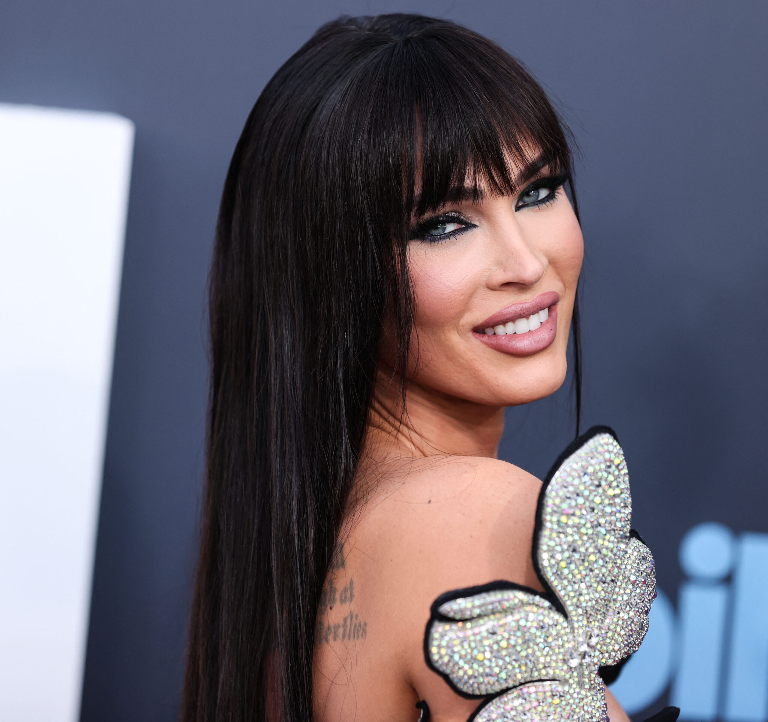 Megan Fox at 2022 Billboard Music Awards - Arrivals