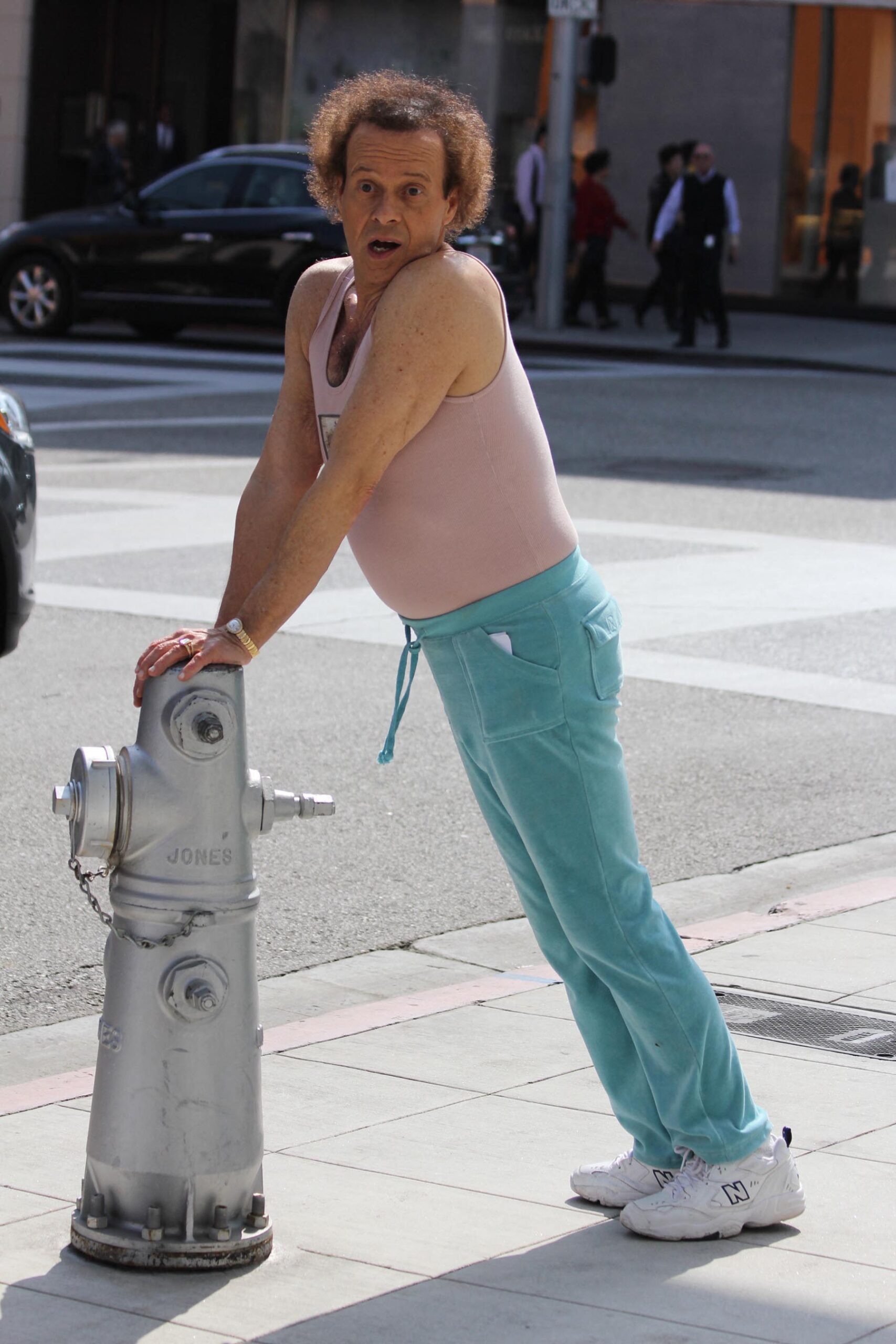 Richard Simmons Worries Fans With Cryptic Post: 'I Am... Dying'
