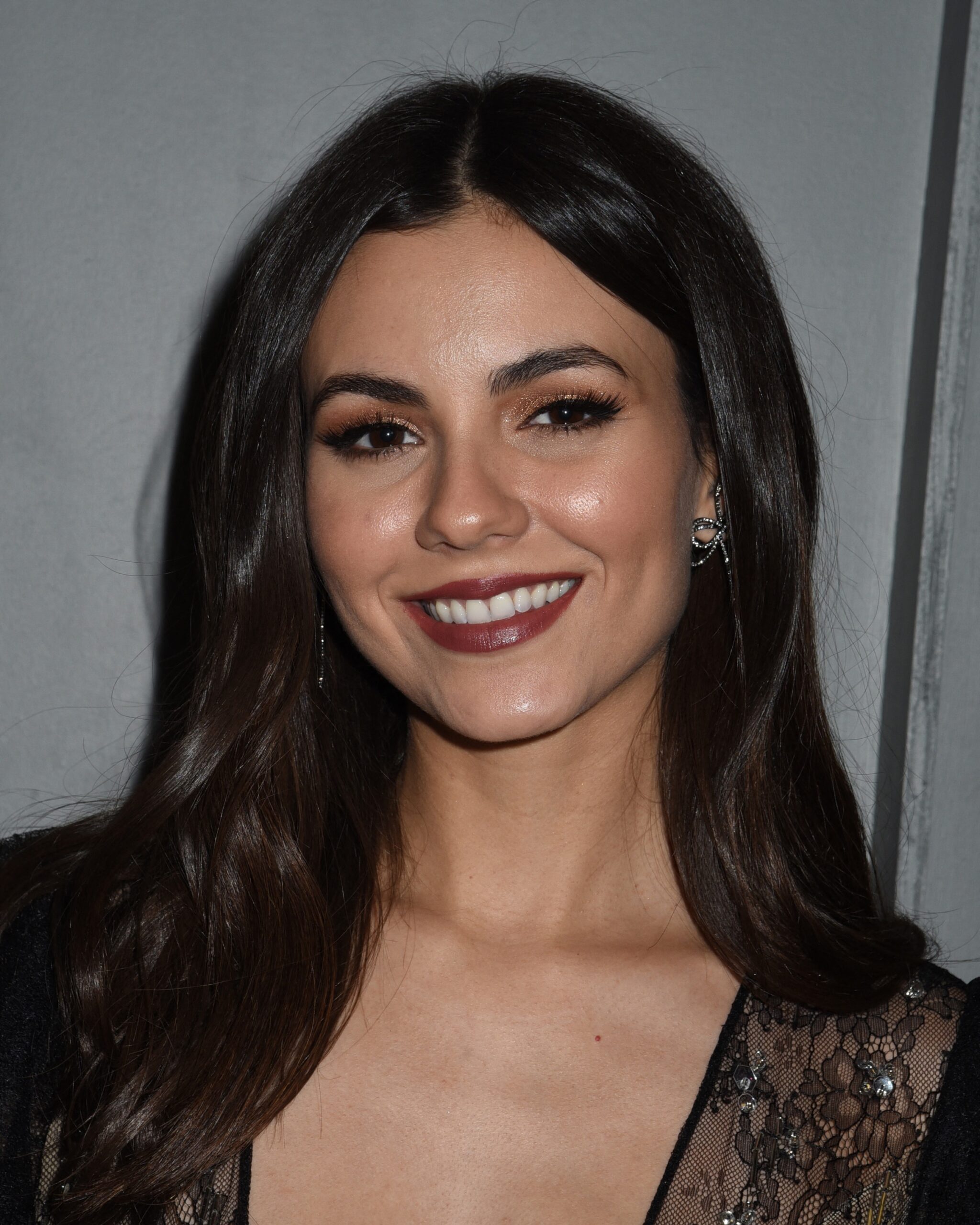 Victoria Justice Slammed For Remaining Silent On Dan Schneider Allegations
