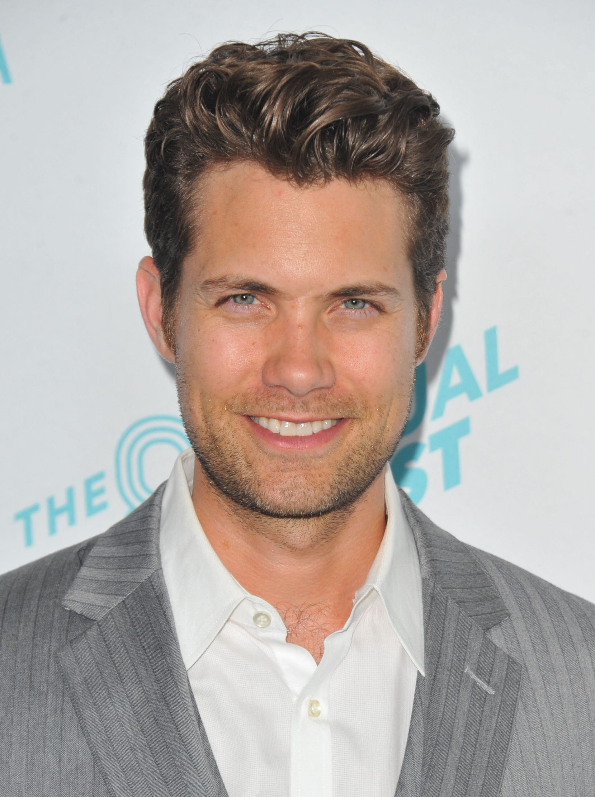 Drew Seeley Dishes On His Experience Working With Zac Efron And The 'High School Musical' Cast