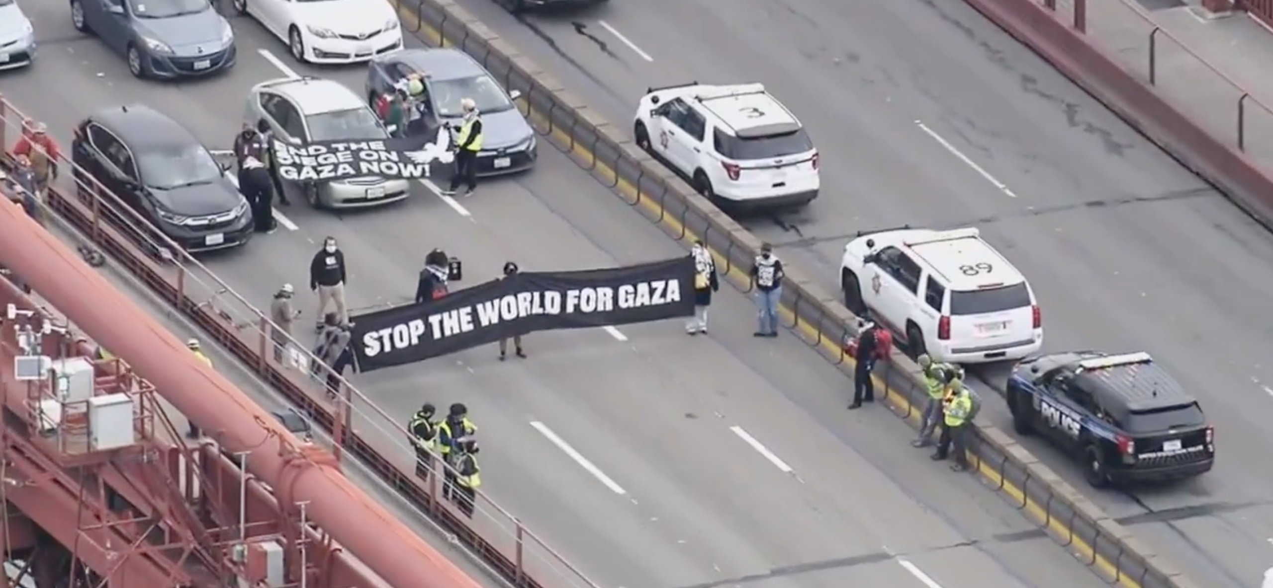 Pro-Palestinian Protestors Detained After Shutting Down Golden Gate Bridge