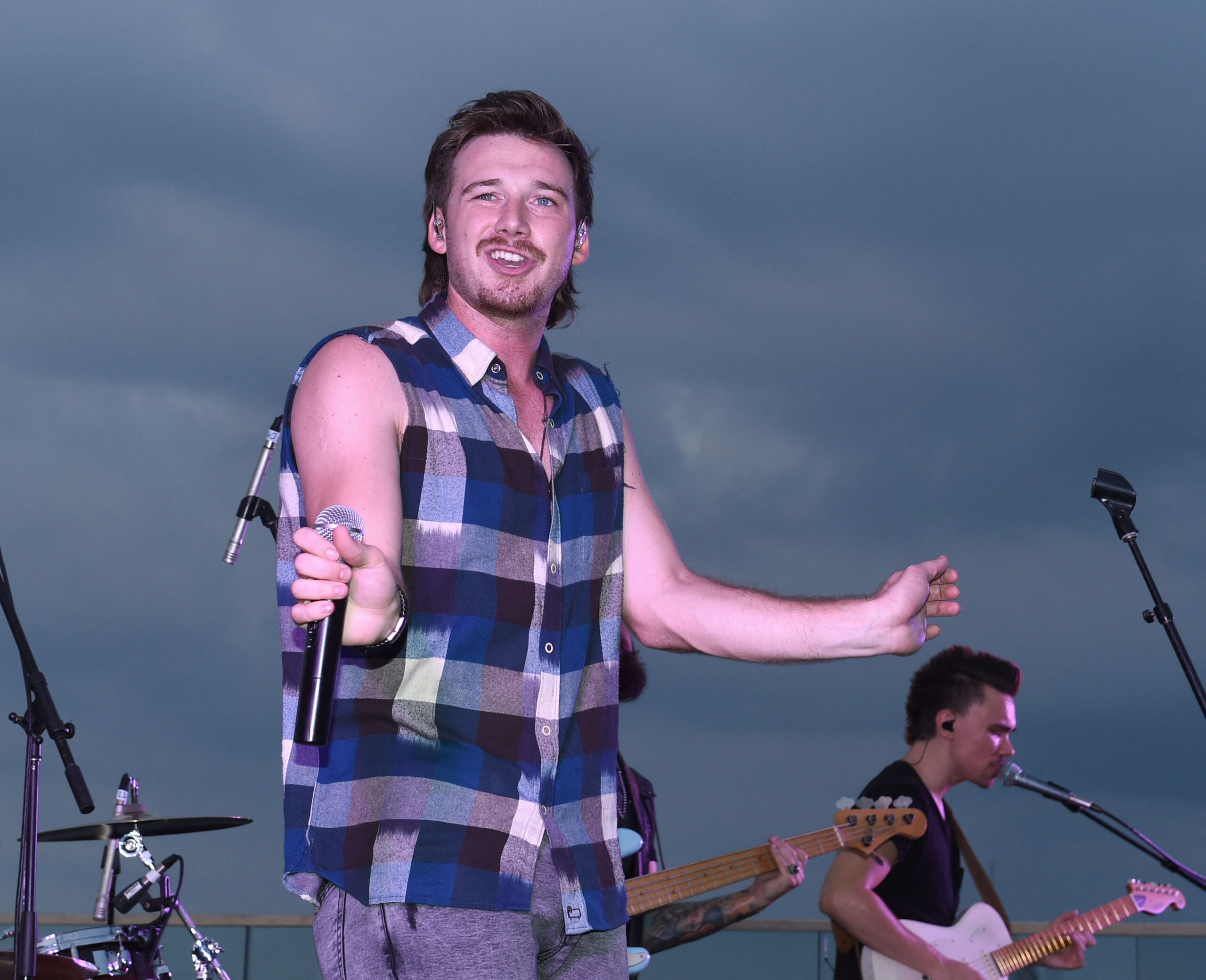 Morgan Wallen performing during the BMI Rooftop on the Row