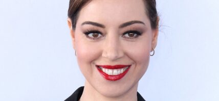 Aubrey Plaza close up