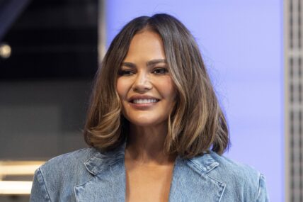Chrissy Teigen and Two Friends to Light up the Empire State Building to Celebrate JBL Fest and Special Donation to the NAMM Foundation to Support Music Education