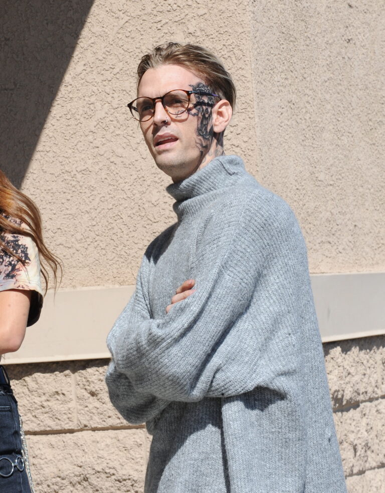 Aaron Carter new face tattoo at the Guitar Center