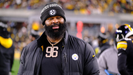 Isaiah Buggs during Pittsburgh Steelers game
