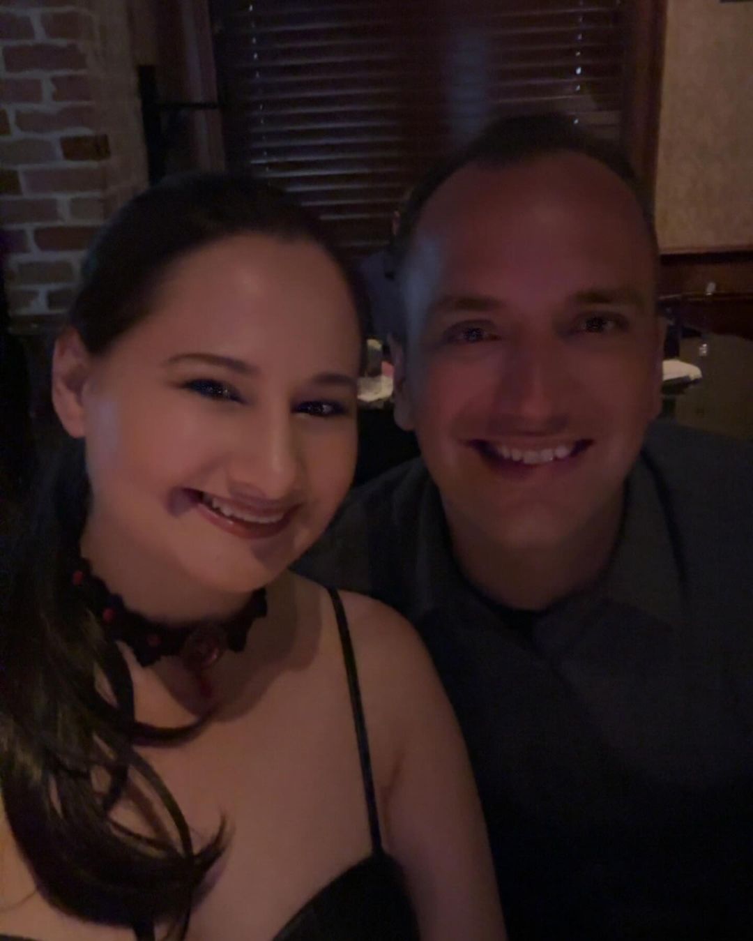 Gypsy Rose Blanchard takes a selfie with Ken Urker