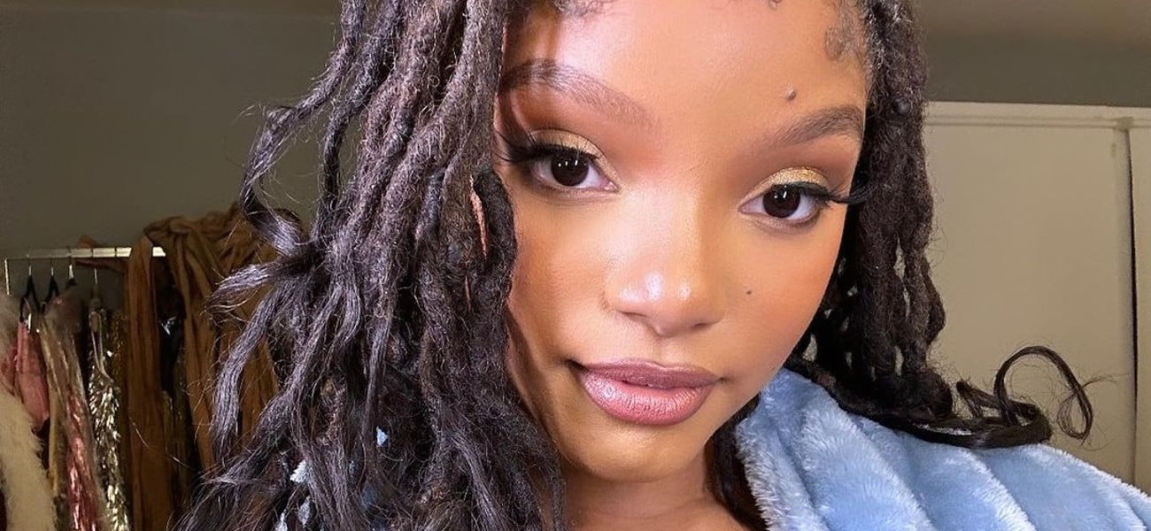 Halle Bailey apresenta “Major Style Inspo” no Bikini Snap