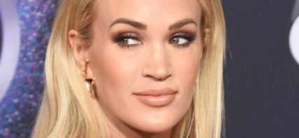 Carrie Underwood close up