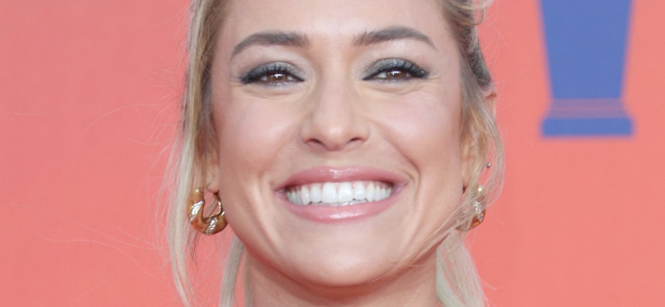 Kristin Cavallari está no motel de calcinha e salto