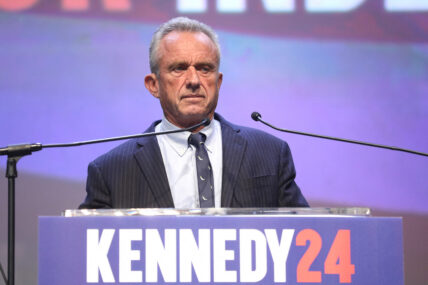 Robert F. Kennedy Jr. holds voter rally in Tucson