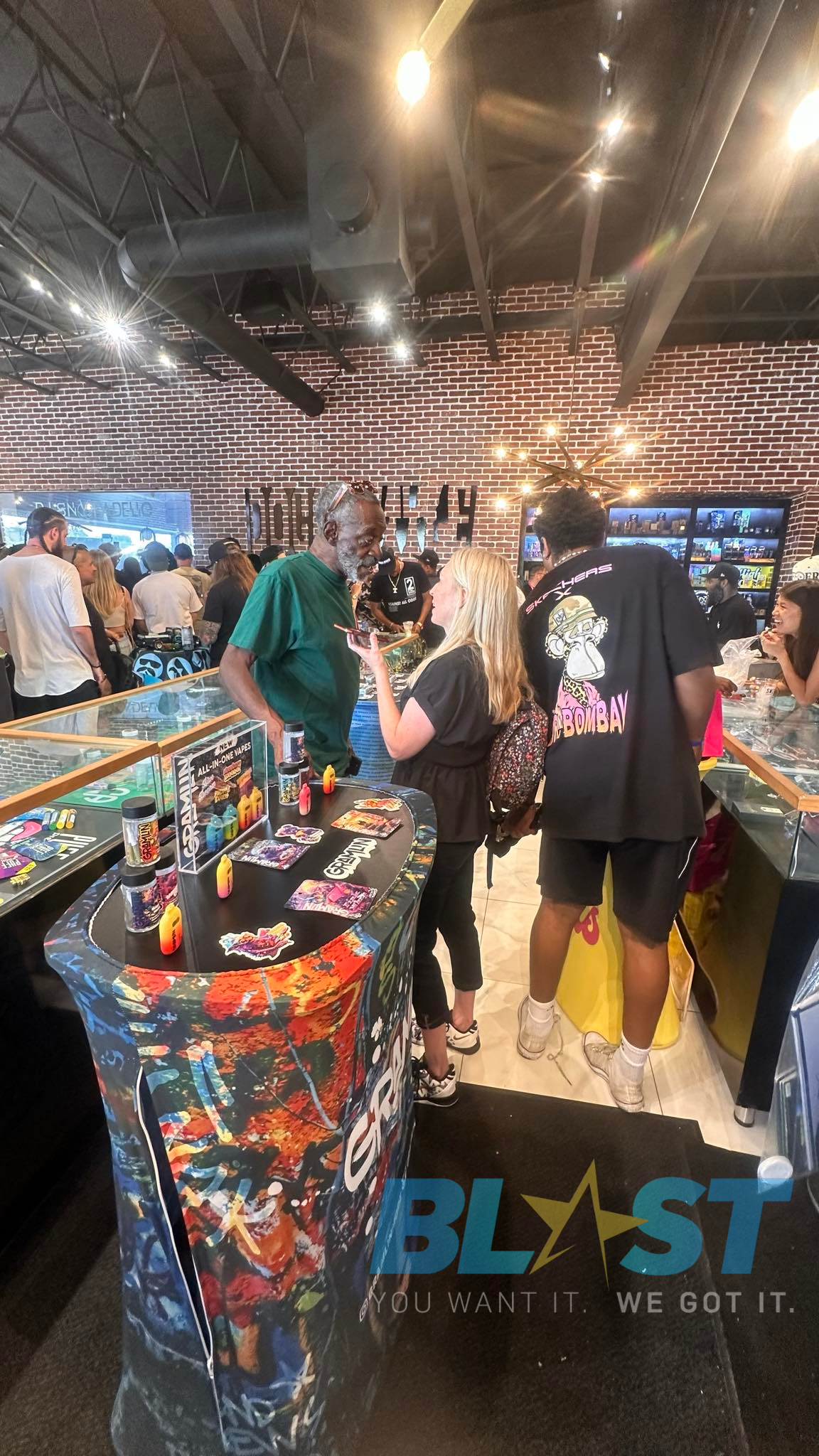 Snoop Dogg's Grand Opening of S.W.E.D.