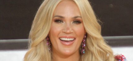 Carrie Underwood smiling