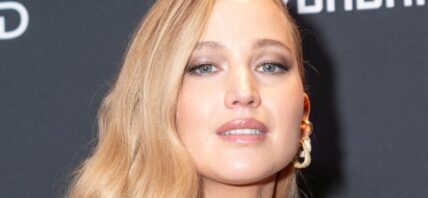 Jennifer Lawrence posing close up