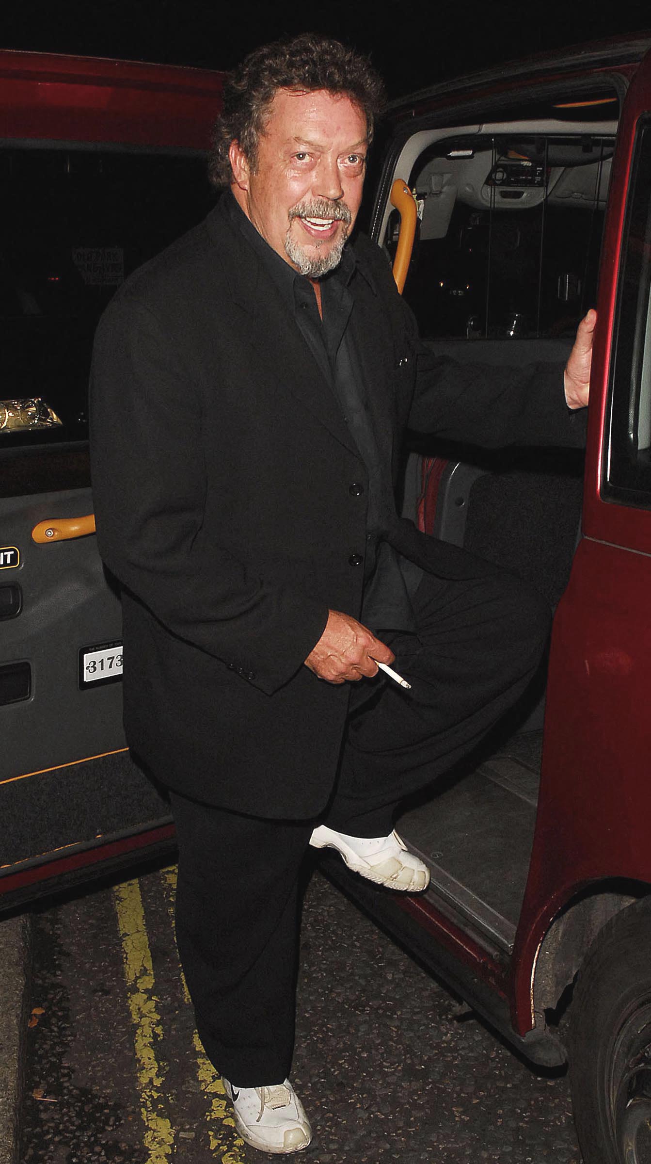 Tim Curry leaving London