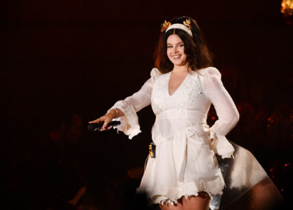 Lana Del Rey on stage