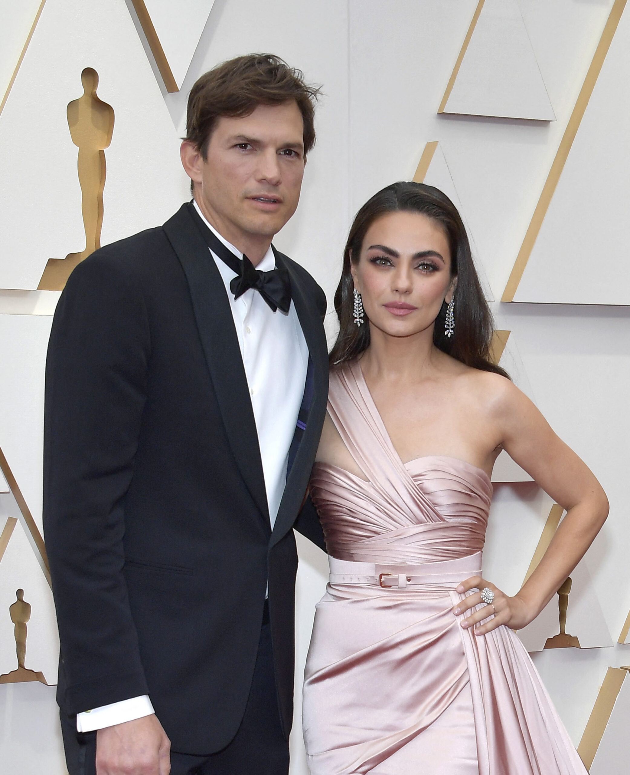 Ashton Kutcher and Mila Kunis at 94th Annual Academy Awards