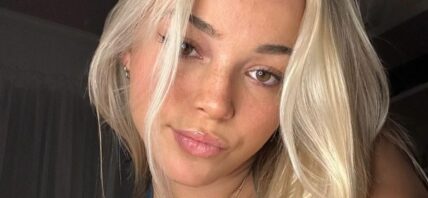Olivia Dunne snaps a selfie.