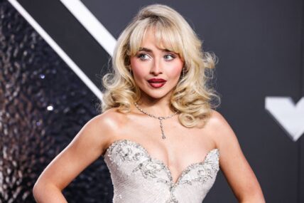 Sabrina Carpenter on MTV VMAs red carpet