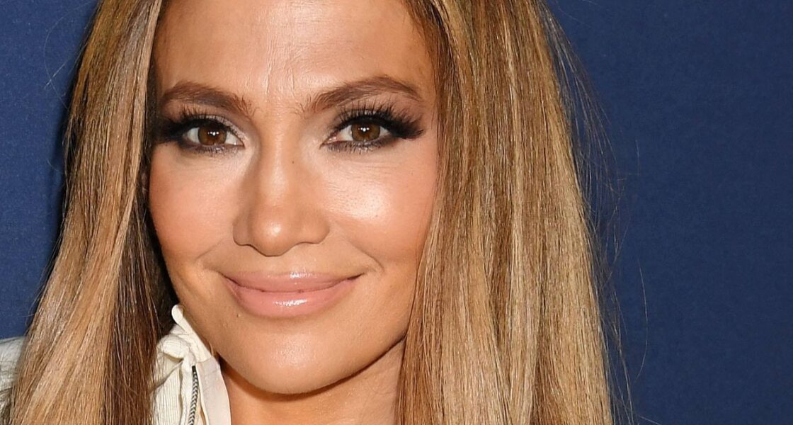 Jennifer Lopez close up