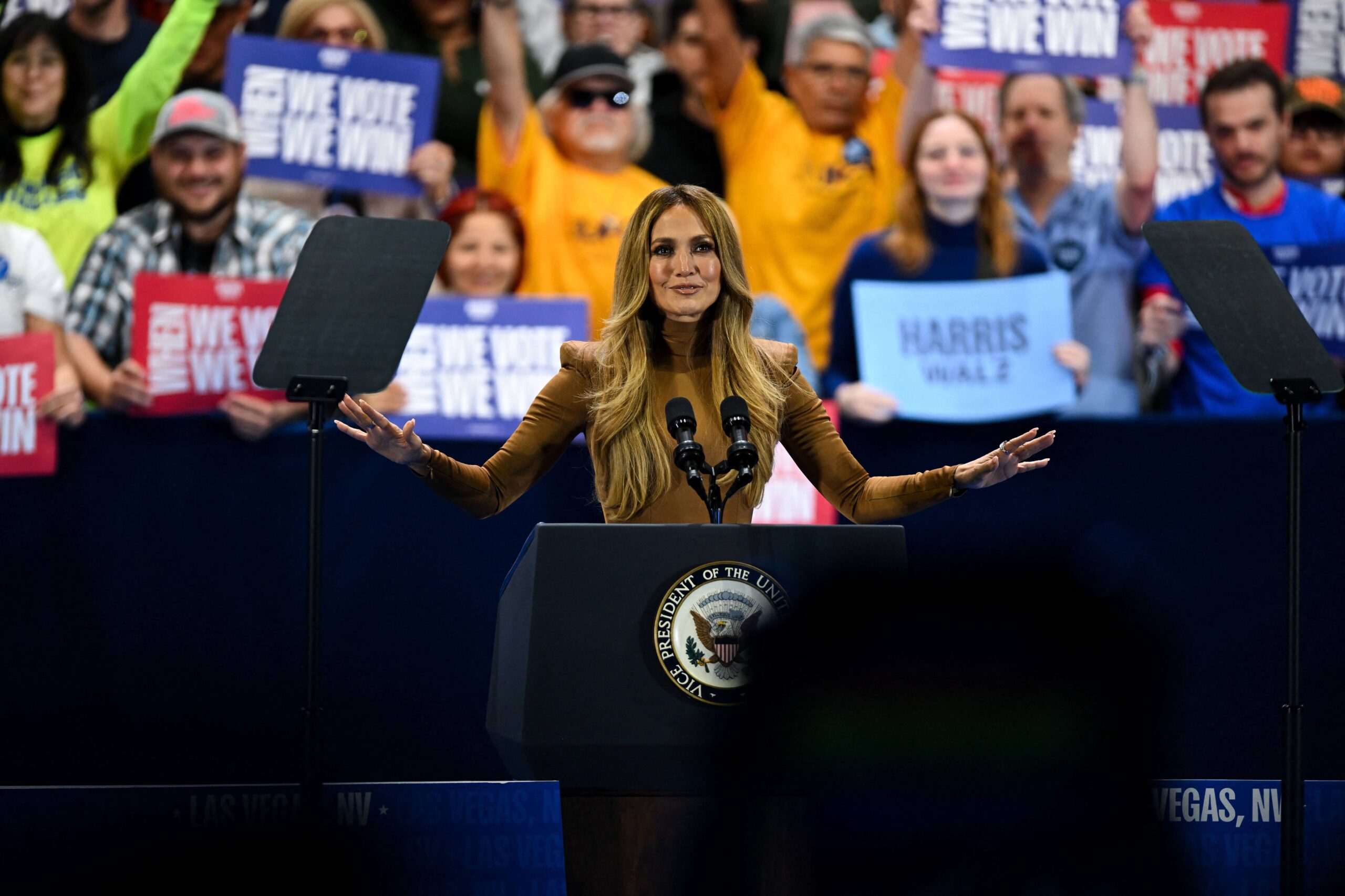 Jennifer Lopez attends the 2025 American Music Awards
