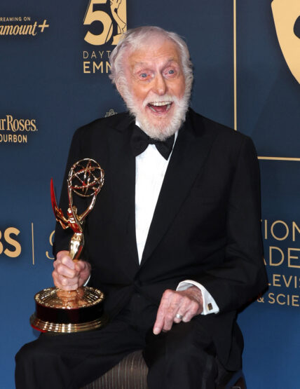 Dick Van Dyke at 51st Daytime Emmy Awards - Press Room
