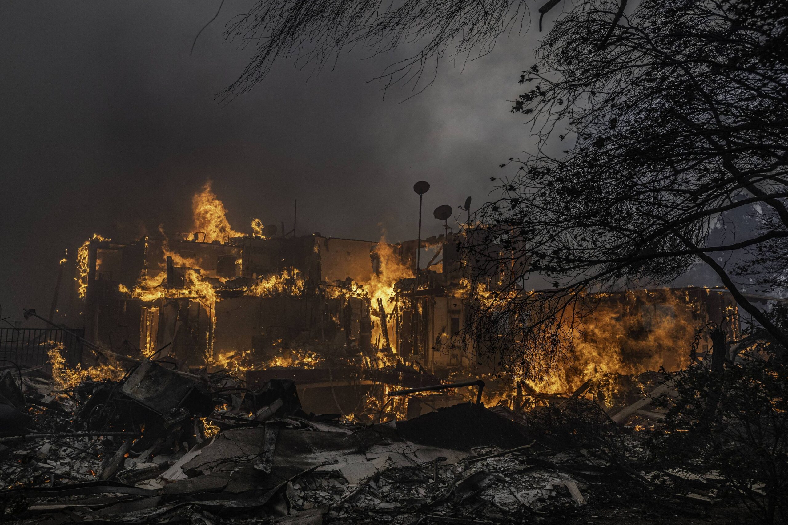 Abandoned cars in the Pacific Palisades