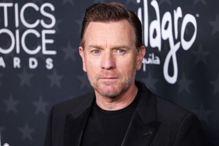 Ewan McGregor at the 30th Annual Critics' Choice Awards