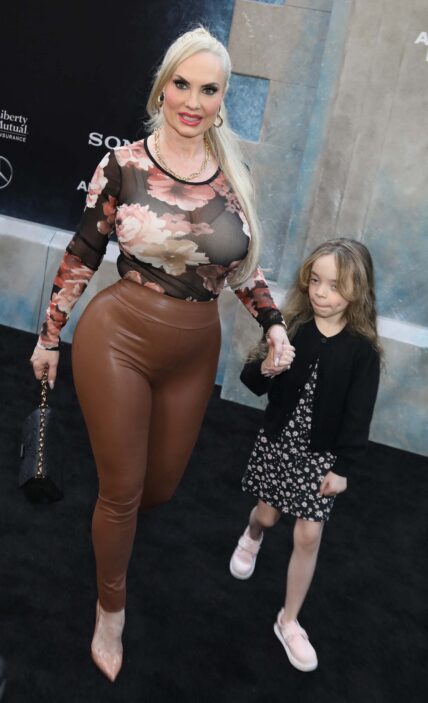 March 14, 2024, New York, New York, USA: Actor McKenna Grace seen at the red carpet arrivals for the New York premiere of â??Ghostbusters: Frozen Empire held at Lowes AMC Lincoln Square Theaters. 14 Mar 2024 Pictured: March 14, 2024, New York, New York, USA: COCO AUSTIN and CHANEL AUSTIN seen at the red carpet arrivals for the New York premiere of â??Ghostbusters: Frozen Empireâ?? held at Lowes AMC Lincoln Square Theaters. Photo credit: ZUMAPRESS.com / MEGA TheMegaAgency.com +1 888 505 6342 (Mega Agency TagID: MEGA1111167_007.jpg) [Photo via Mega Agency]