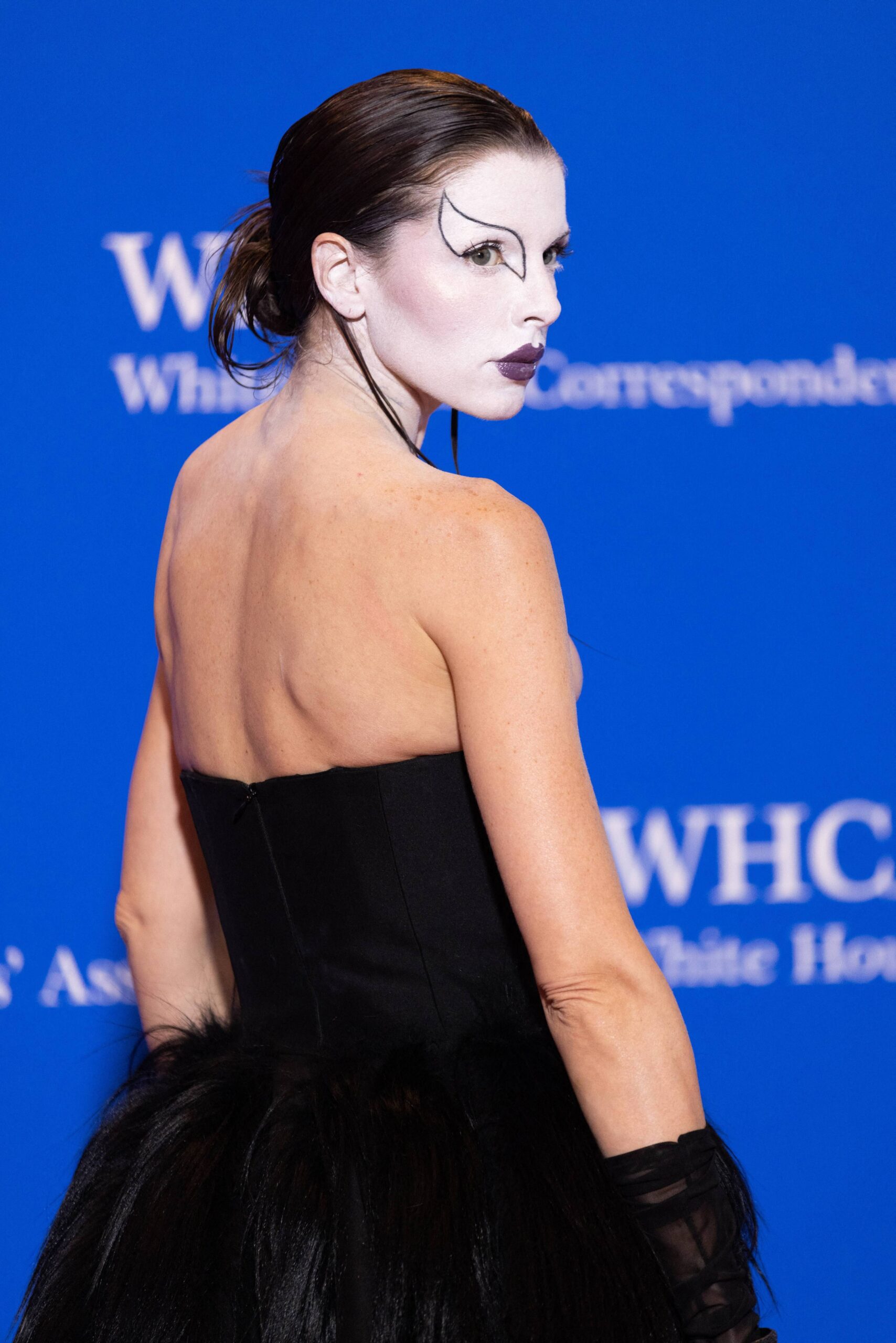 Julia Fox at 2023 White House Correspondents Dinner