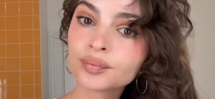 Emily Ratajkowski close up