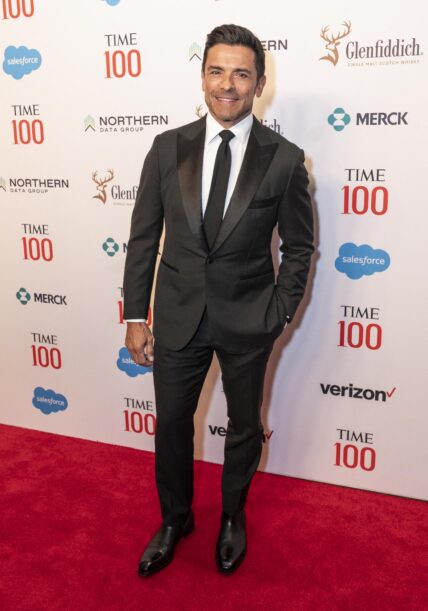 April 25, 2024, New York, New York, United States: Kelly Ripa attends Time100 gala at Jaz at Lincoln Center in New York. 25 Apr 2024 Pictured: April 25, 2024, New York, New York, United States: Mark Consuelos attends Time100 gala at Jaz at Lincoln Center in New York on April 25, 2024. Photo credit: ZUMAPRESS.com / MEGA TheMegaAgency.com +1 888 505 6342 (Mega Agency TagID: MEGA1130139_012.jpg) [Photo via Mega Agency]