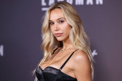 Los Angeles Premiere Of Paramount+'s Original Series 'Landman' Season 1 held at the Paramount Theatre at Paramount Pictures Studios on November 12, 2024 in Hollywood, Los Angeles, California, United States. 13 Nov 2024 Pictured: Alexis Ren. Photo credit: Xavier Collin/Image Press Agency / MEGA TheMegaAgency.com +1 888 505 6342 (Mega Agency TagID: MEGA1228783_017.jpg) [Photo via Mega Agency]