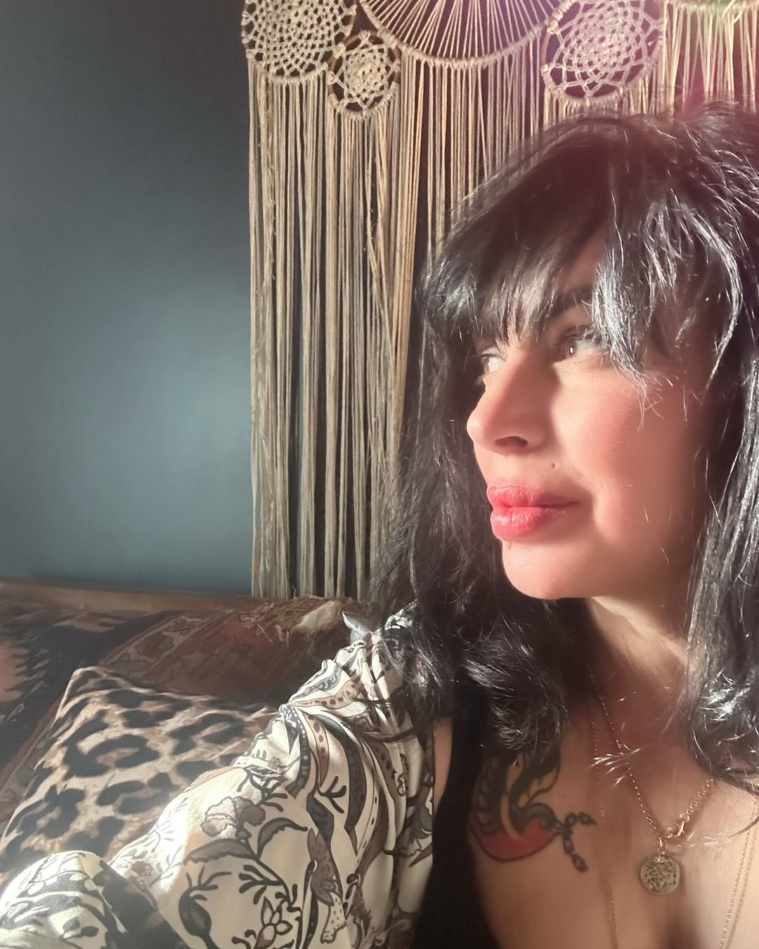 Jillian Lauren takes selfie