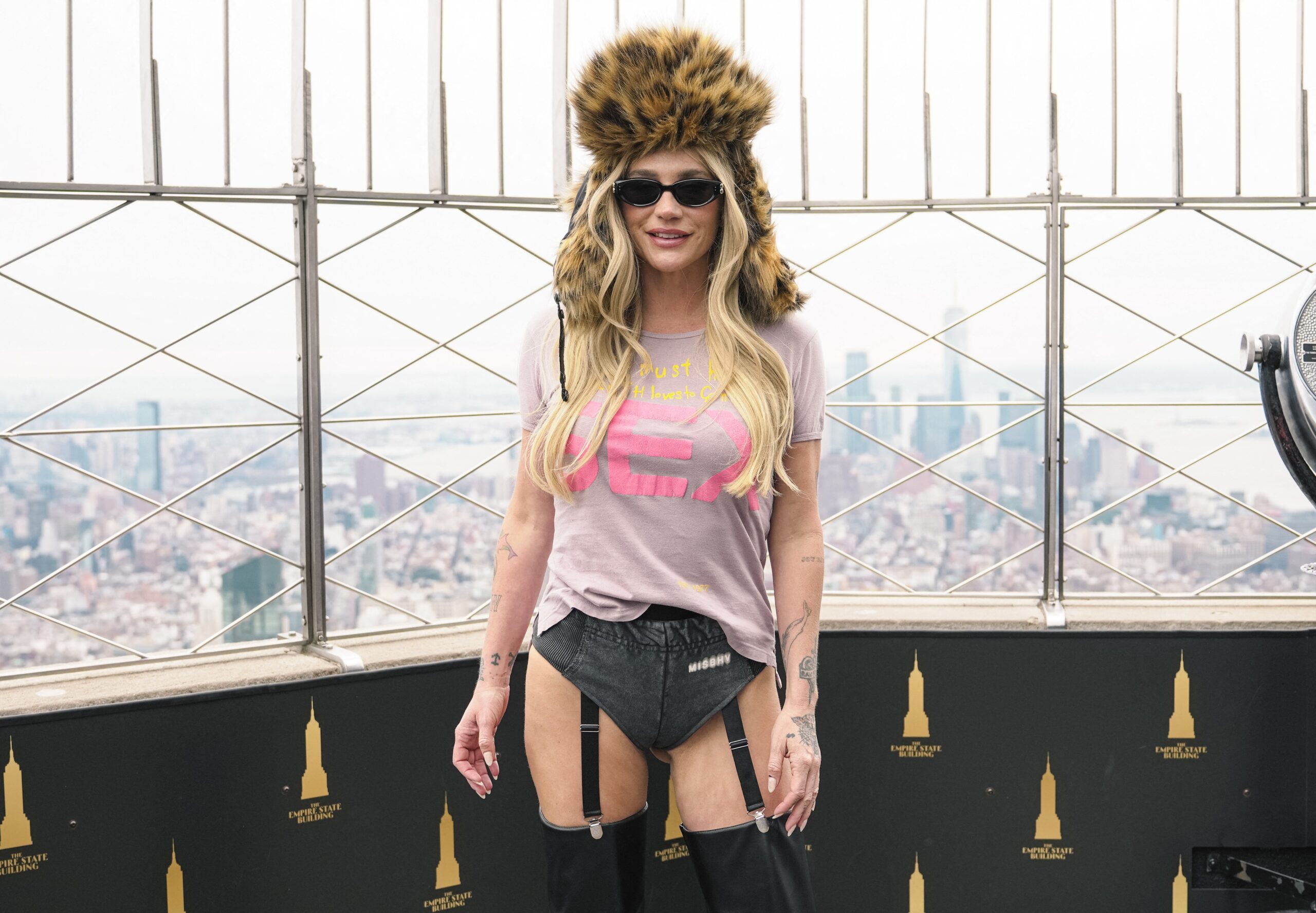 Kesha Illuminated Empire State Building In Celebration Of New Album Period