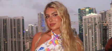 Andreea Dragoi poses for the camera.
