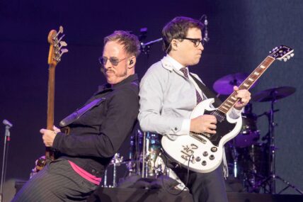 Weezer and Scott Shriner at 2017 KROQ Almost Acoustic Christmas