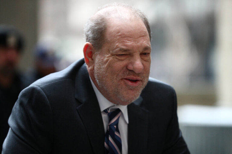 Harvey Weinstein arrives at Manhattan Criminal Court