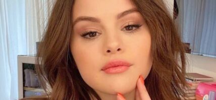 Selena Gomez close up