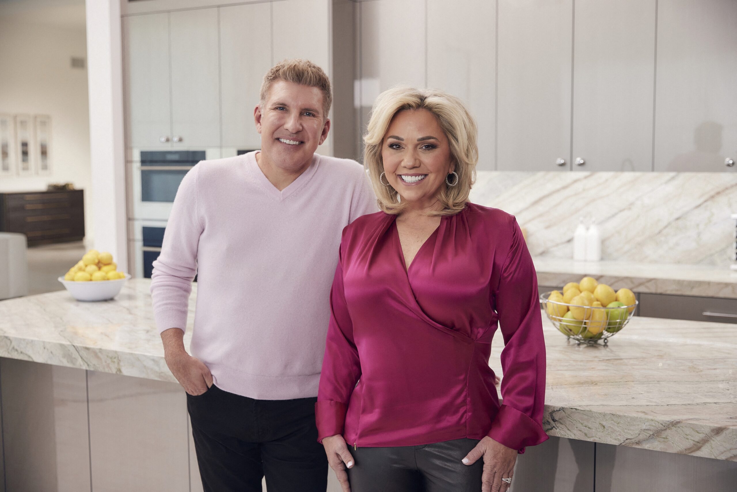 Todd & Julie Chrisley show off their collective 40lbs weight loss in new Nutrisystem photoshoot