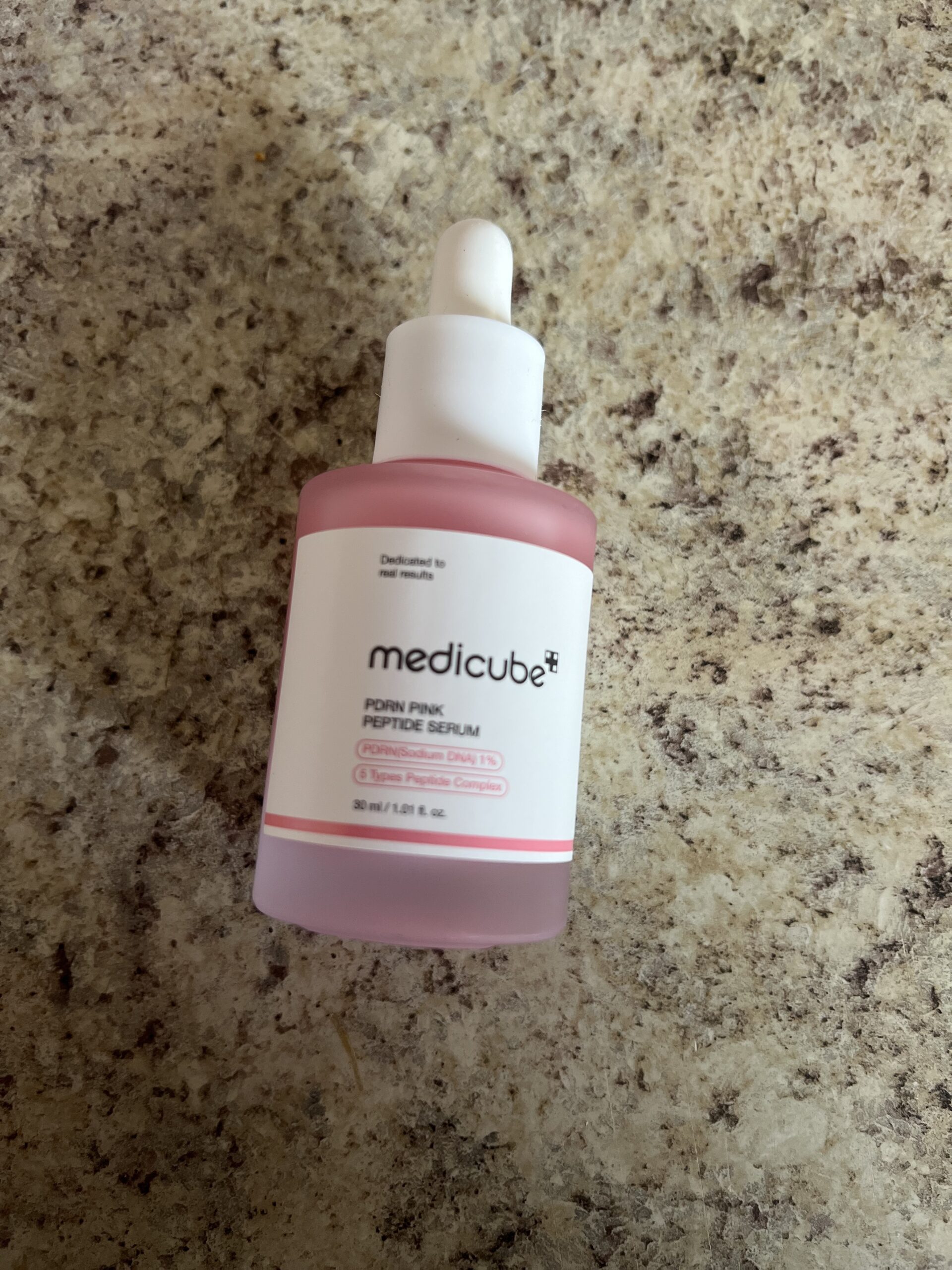medicube PDRN Pink Peptide Serum, Pink glow serum