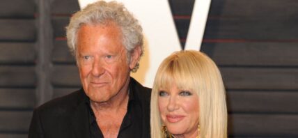 Alan Hamel and his late wife Suzanne Somers on the red carpet