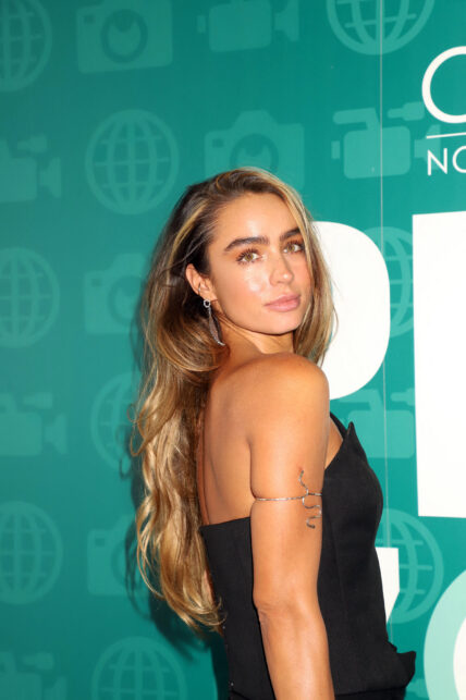 Grammy Award-Winning Singer, Beauty Founder of "Nude Sugar" Beauty And Beauty Influencer With Her Line "Imarais" Attend Leading Beauty Trade Show Cosmoprof Las Vegas 2022 Las Vegas Convention Center Las Vegas, Nv July 12, 2022. 12 Jul 2022 Pictured: Sommer Ray. Photo credit: KWKC/MEGA TheMegaAgency.com +1 888 505 6342 (Mega Agency TagID: MEGA877364_044.jpg) [Photo via Mega Agency]