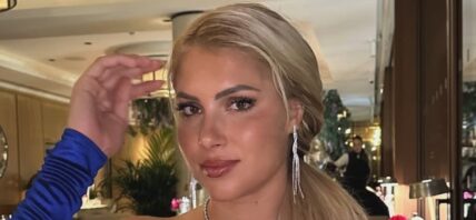 Andreea Dragoi poses for the camera.